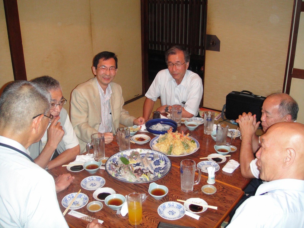 jpg004.jpg