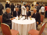 来賓席